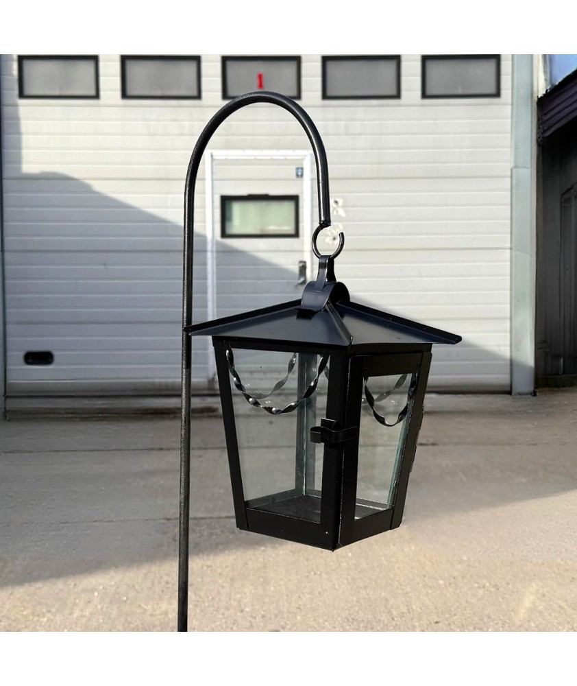 Metallist rippuv kalmulatern